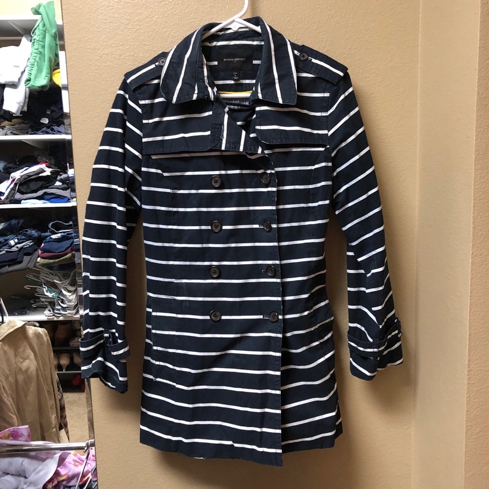 Banana Republic navy & white striped trench coat. - Picture 4 of 6